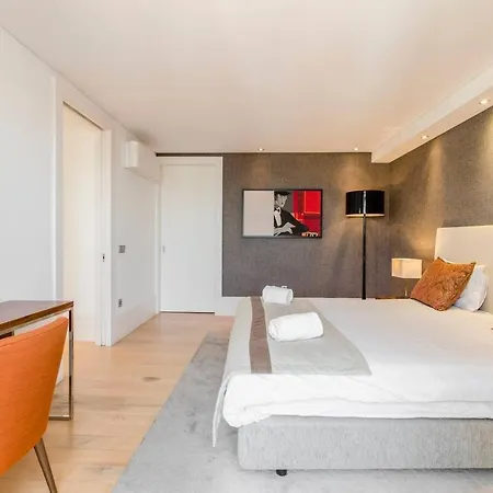 Spacious In Alfama With A Great View Apartament Lizbona